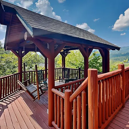 Serenity Peak Vila